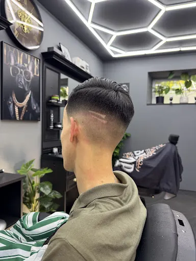 LORD TURECKİ BARBER SHOP